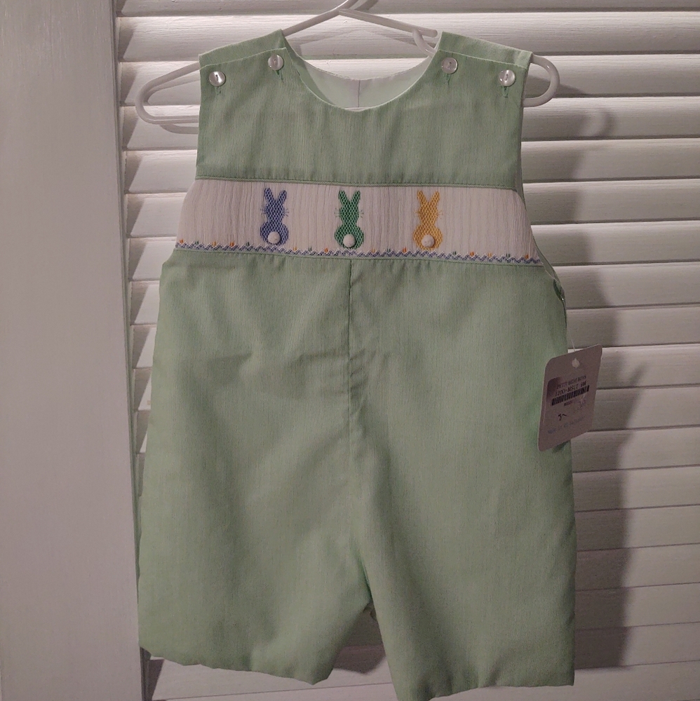 New with Tags Petit Bebe Boy Bunny Outfit 9m
